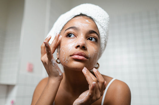 Hydrating Face Wash for Dry Skin